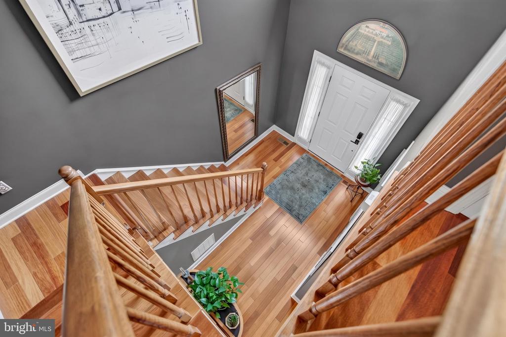 81 GLACIER DRIVE