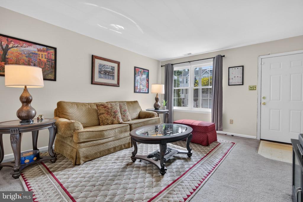 5 GRISTMILL LANE