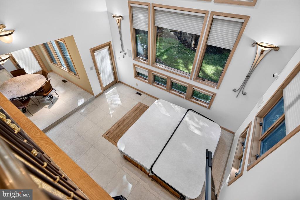 21 TEAK COURT