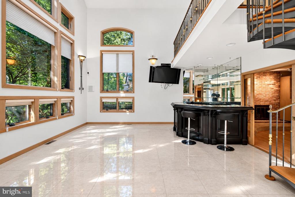 21 TEAK COURT