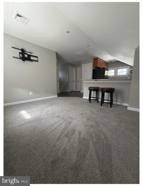 323 #2 MONROE AVENUE