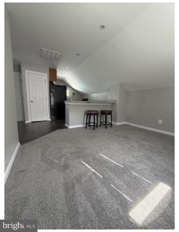 323 #2 MONROE AVENUE