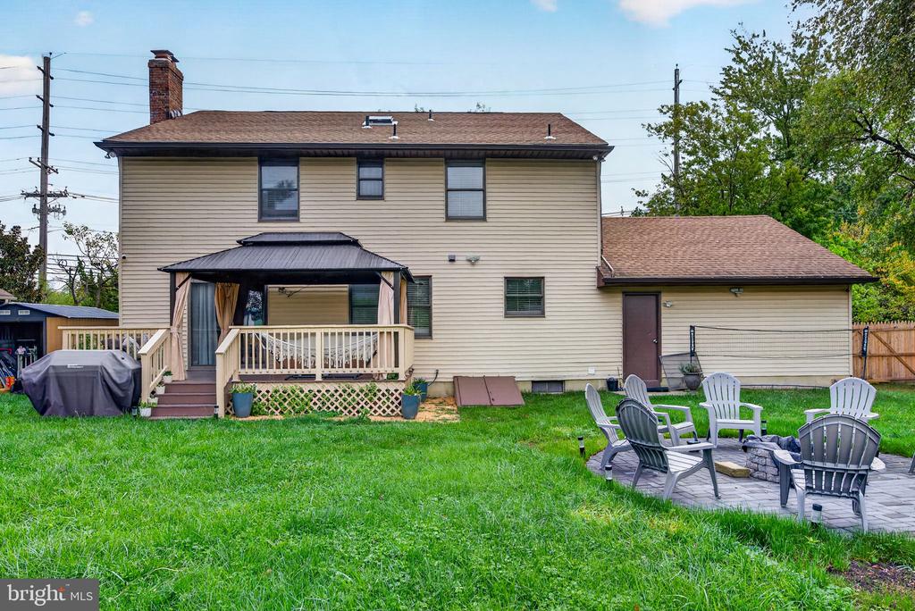 1102 SPRINGDALE ROAD