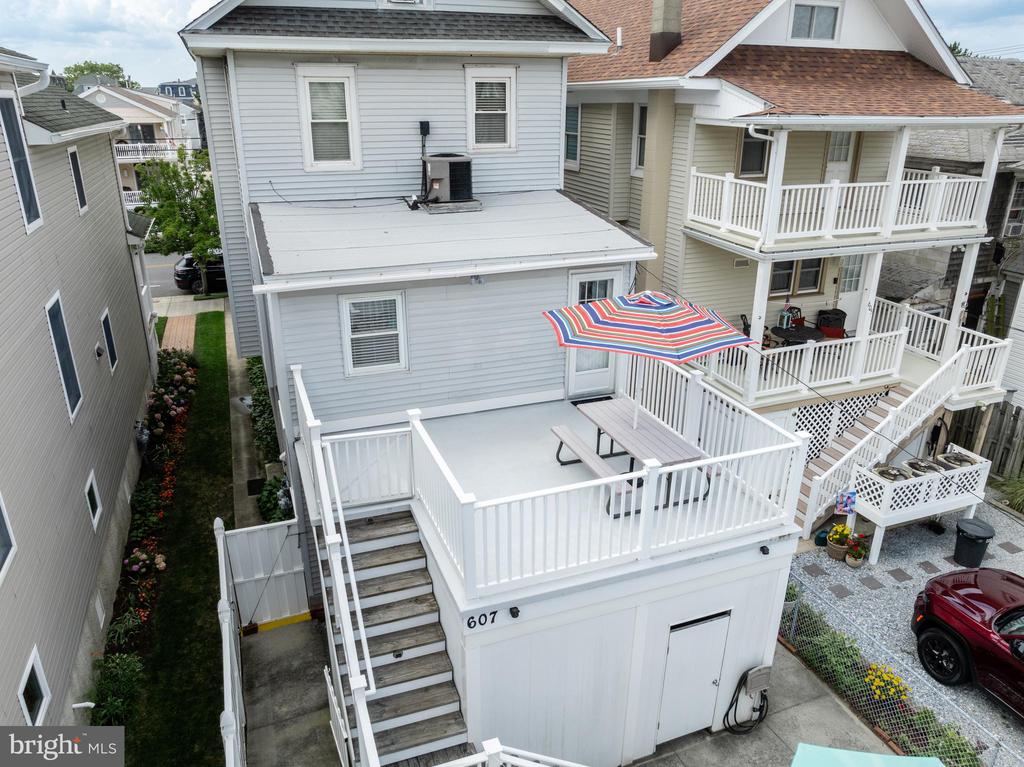 607 Ocean Ave