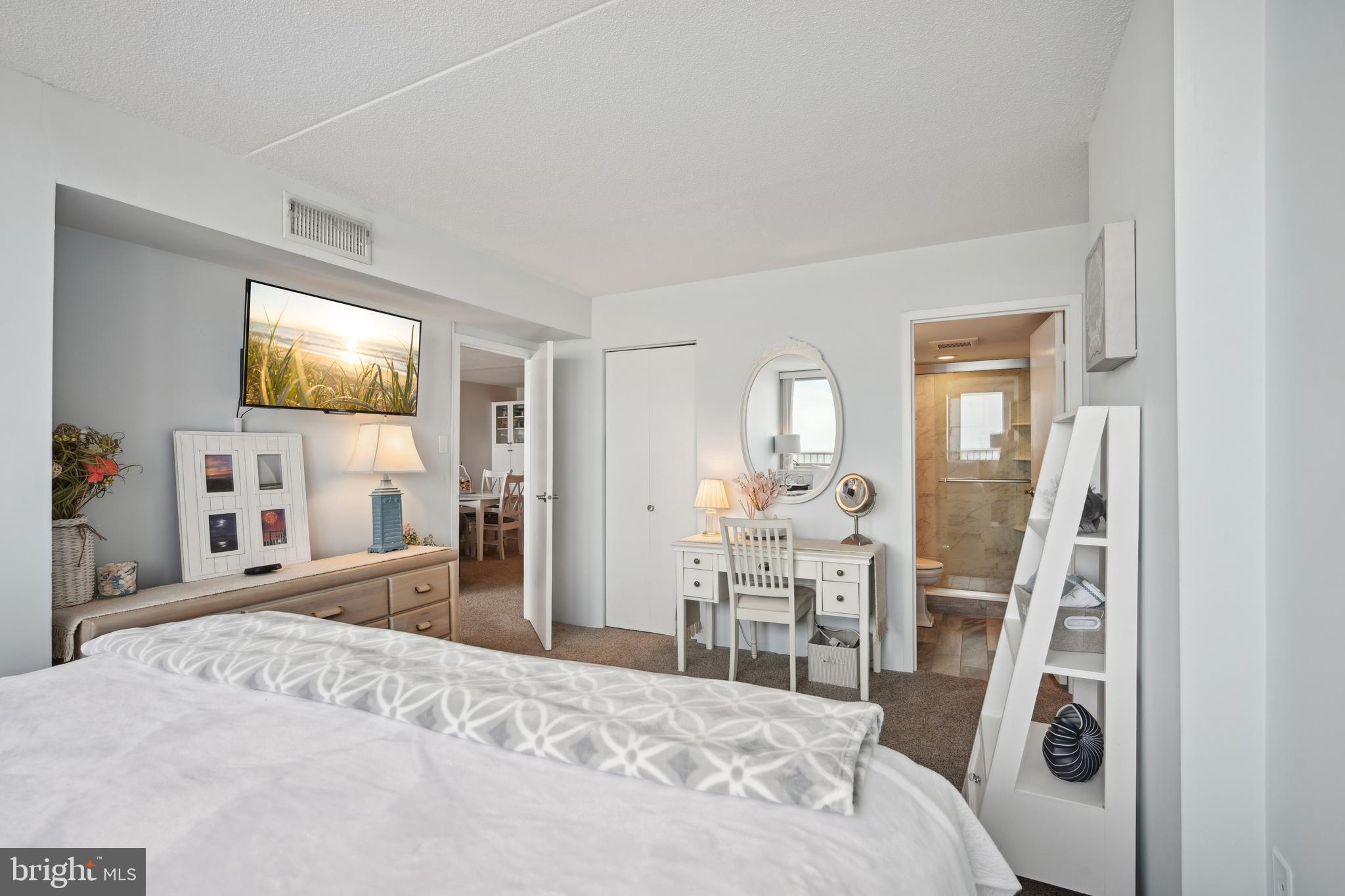 3700 Boardwalk