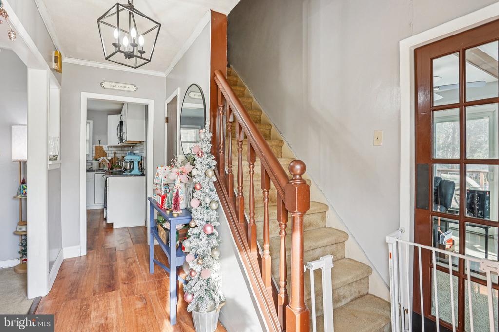 114 W LENA STREET