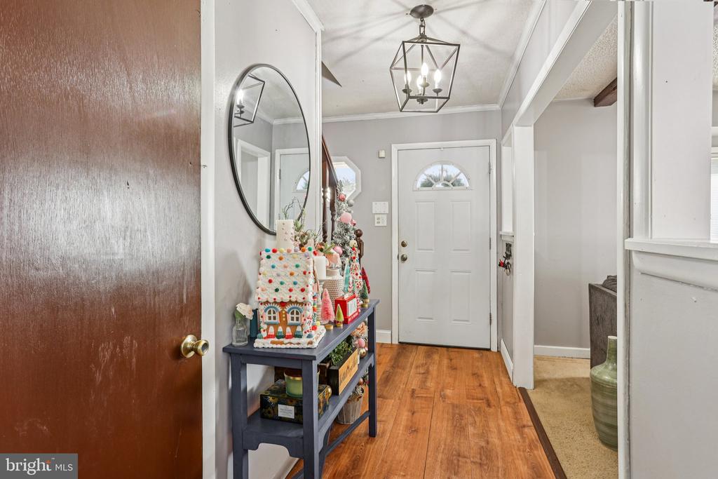 114 W LENA STREET