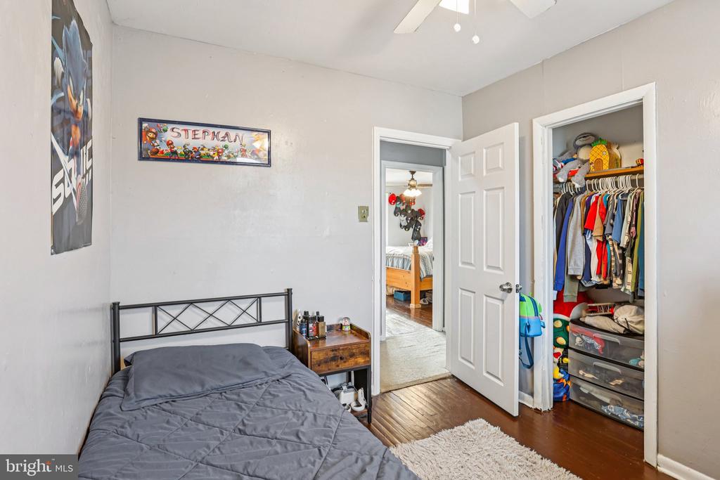 114 W LENA STREET