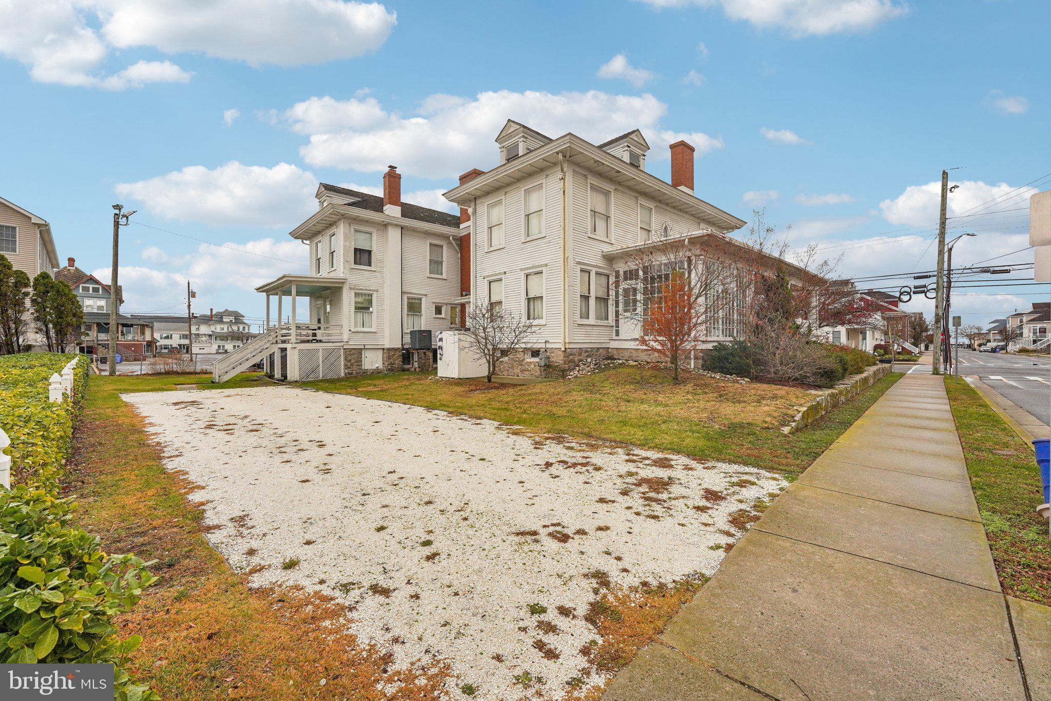 3008 ATLANTIC AVENUE