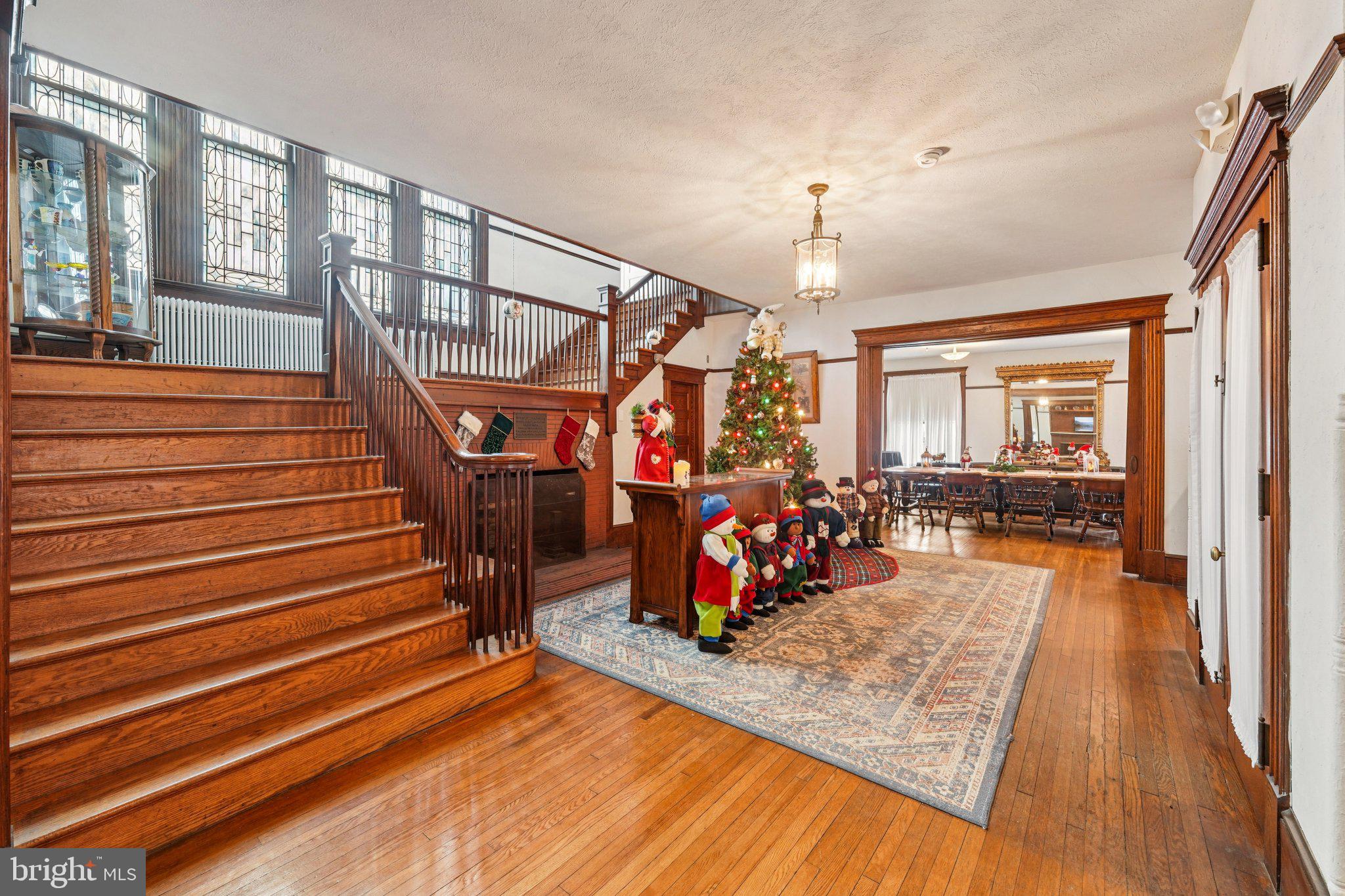 3008 ATLANTIC AVENUE