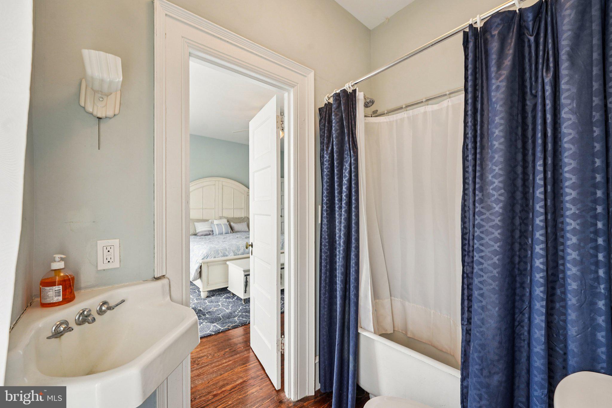 3008 ATLANTIC AVENUE