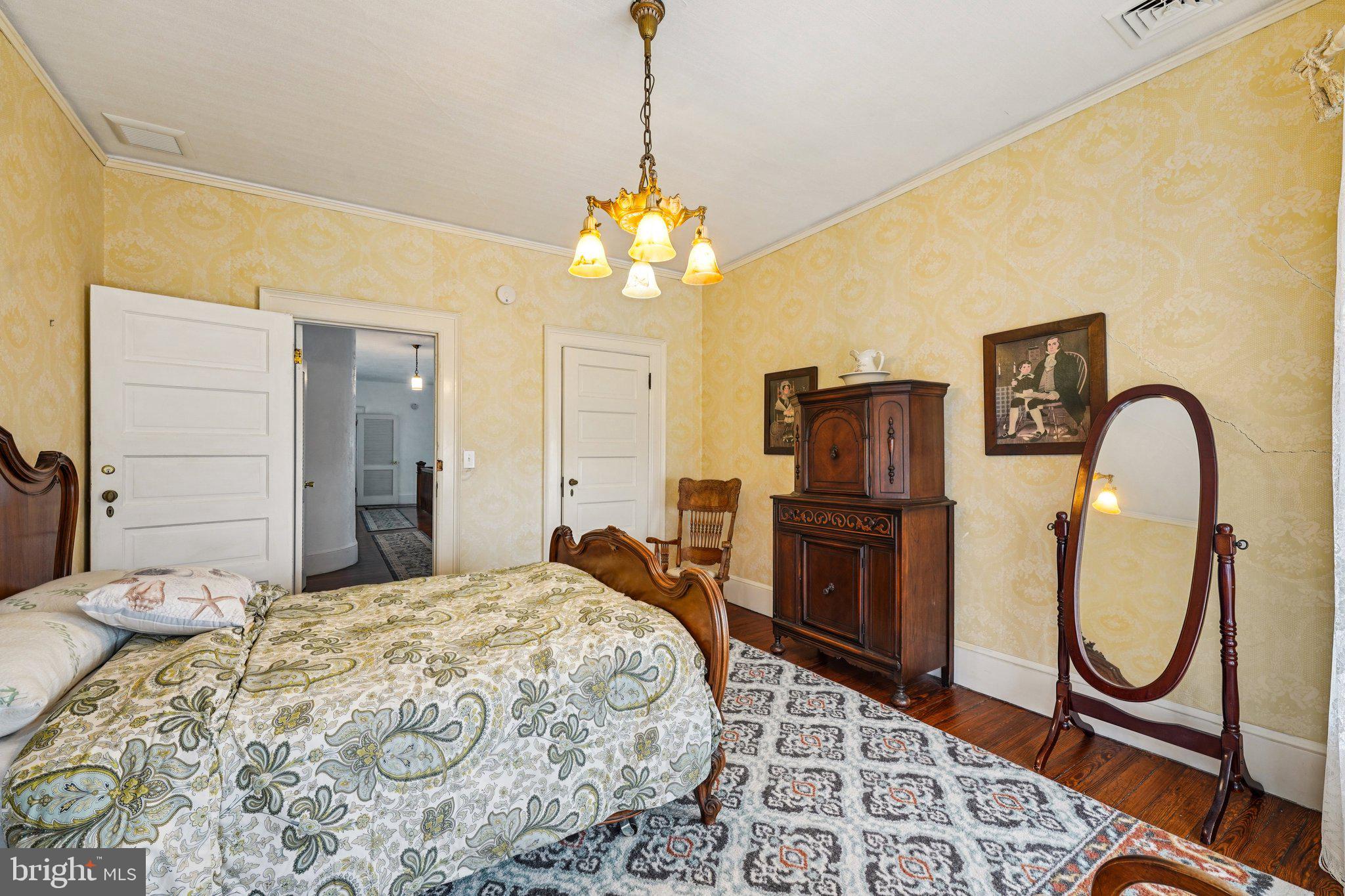 3008 ATLANTIC AVENUE