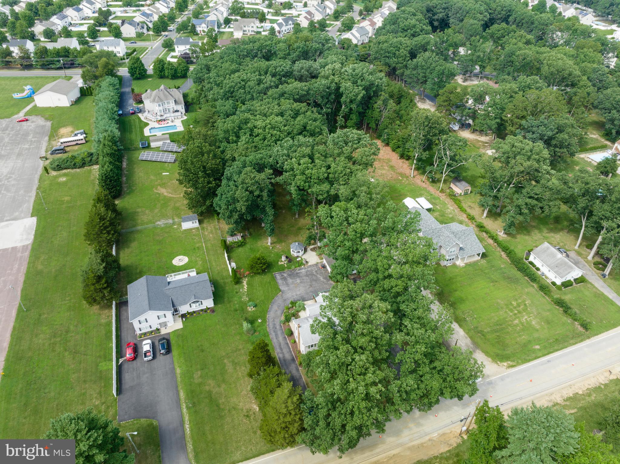 1115 New Brooklyn ROAD