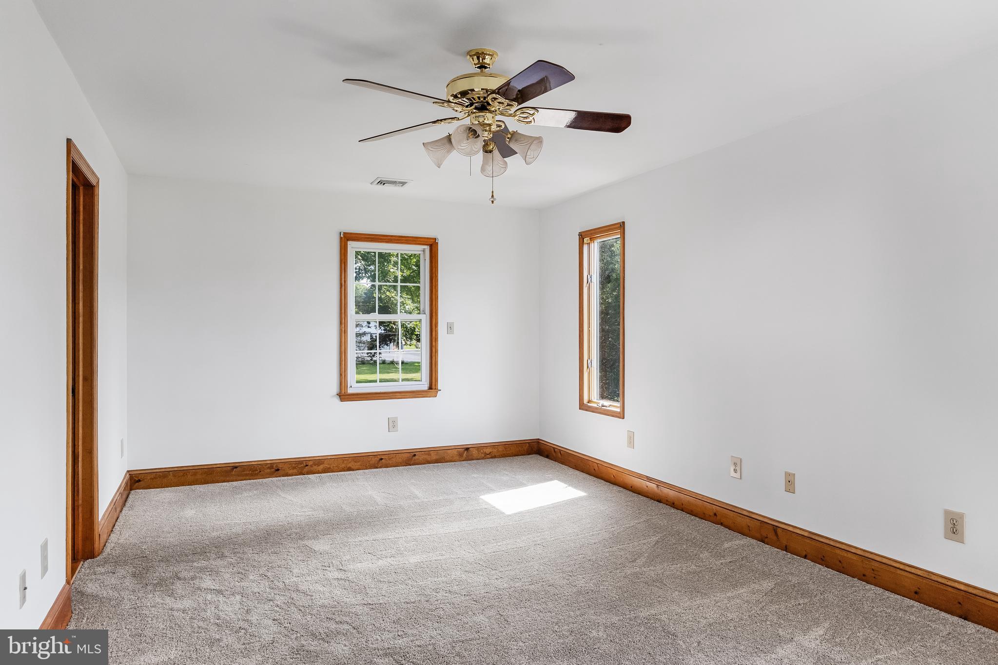 1115 New Brooklyn ROAD