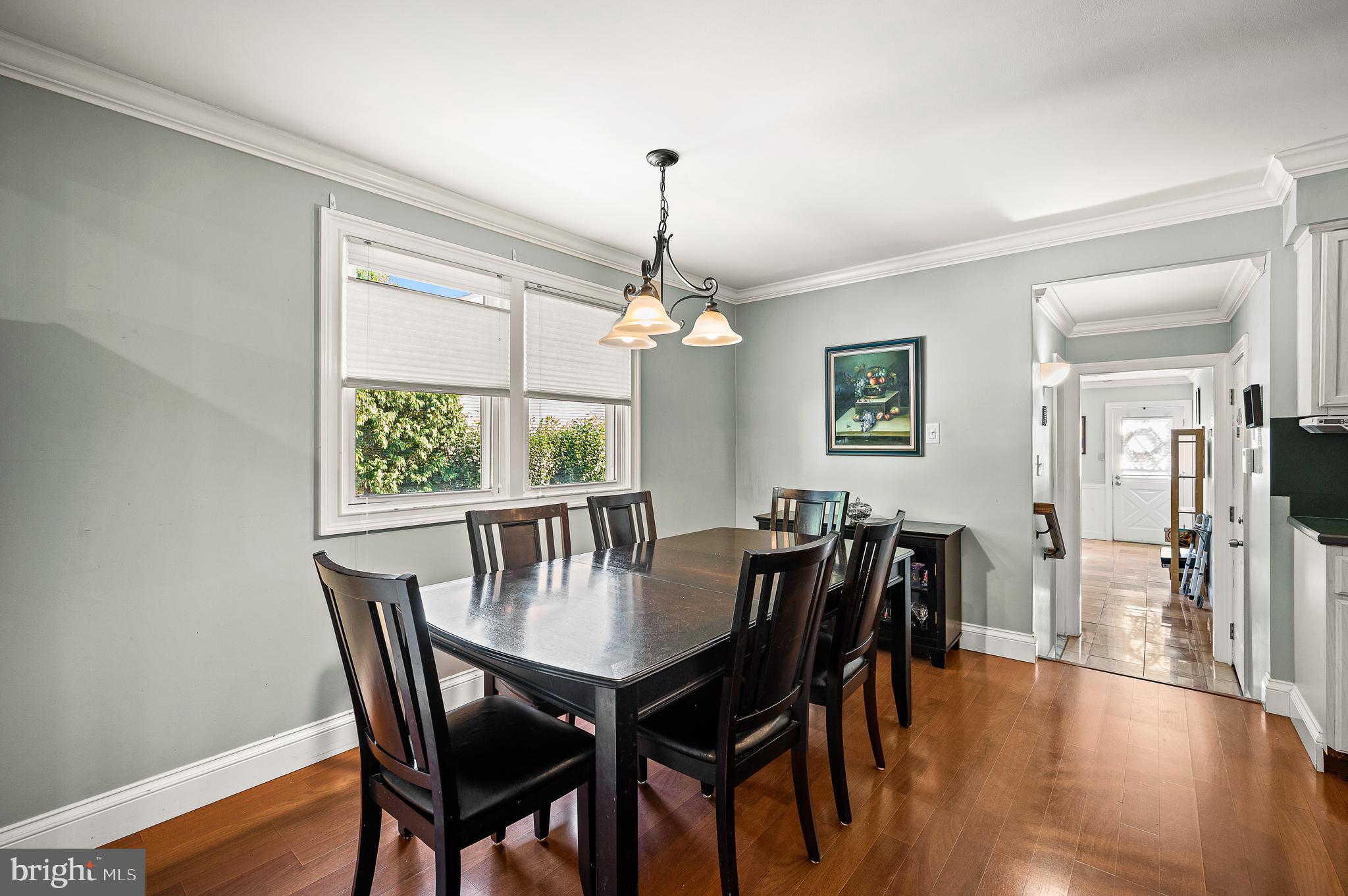 15 Eclipse Ave