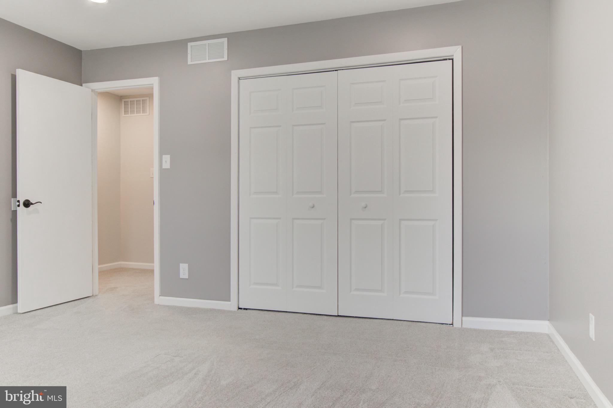 11 Nova Ct