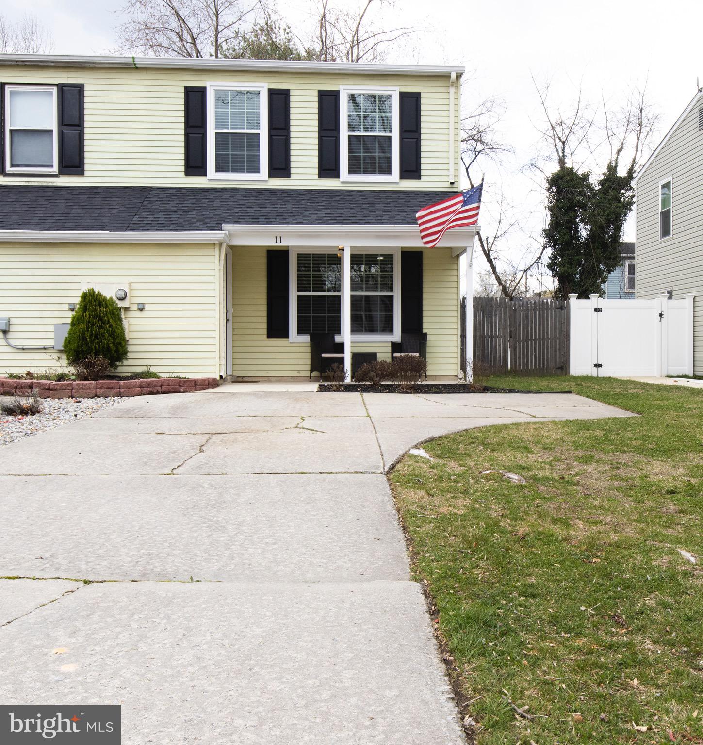 11 Nova Ct