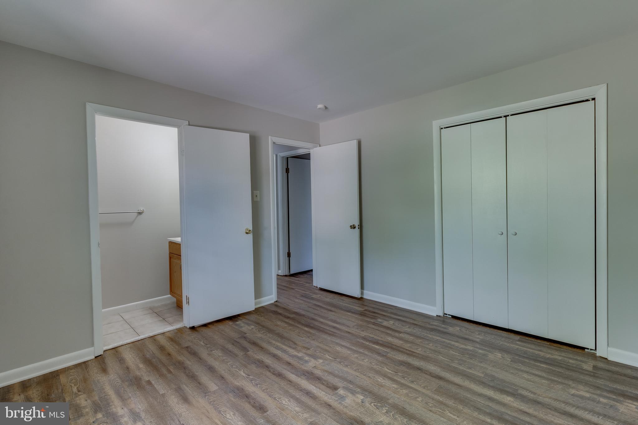 301 N Girard ROAD
