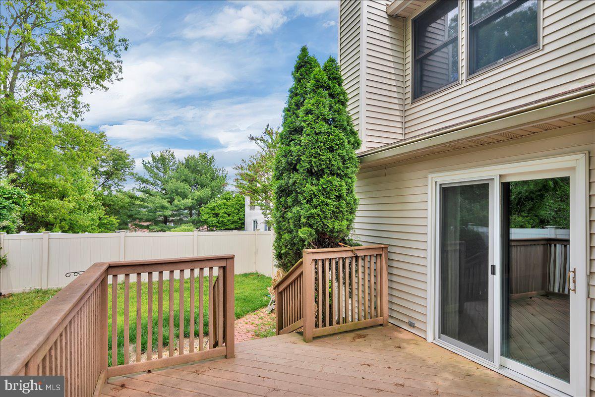 518 Demoss COURT