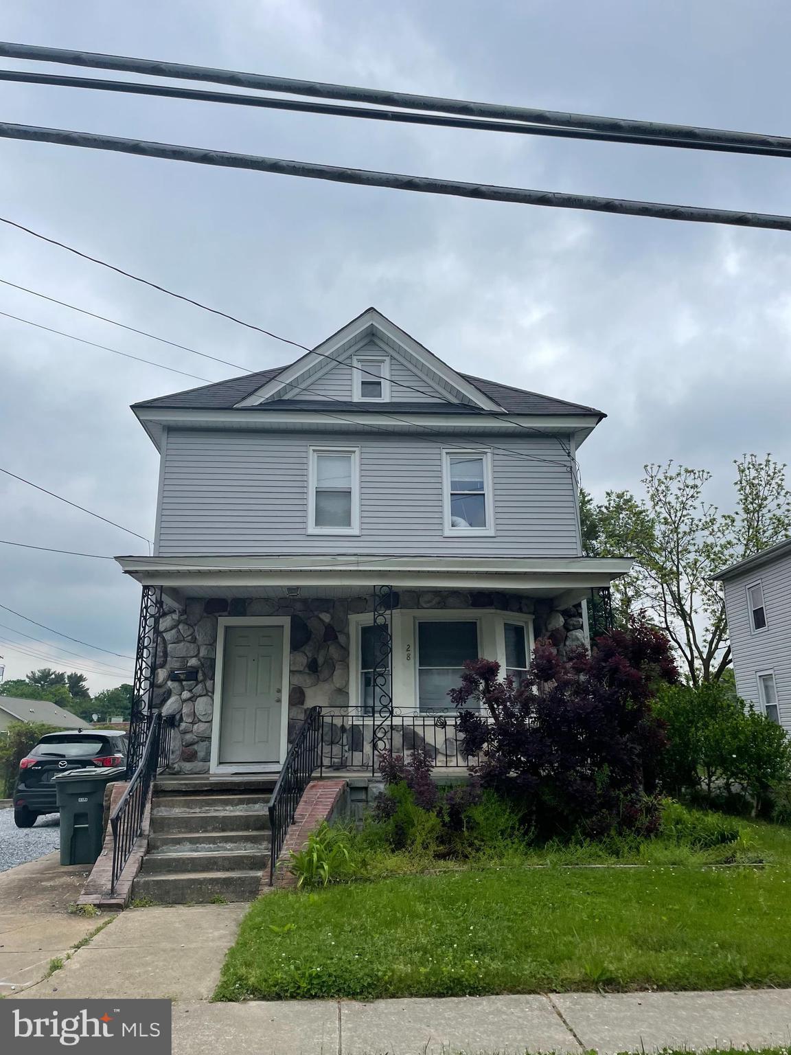 28 S Academy STREET