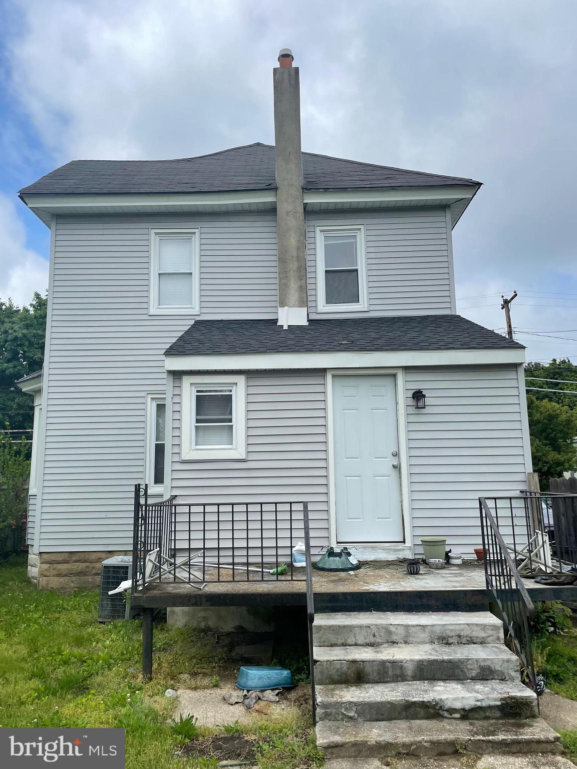 28 S Academy STREET