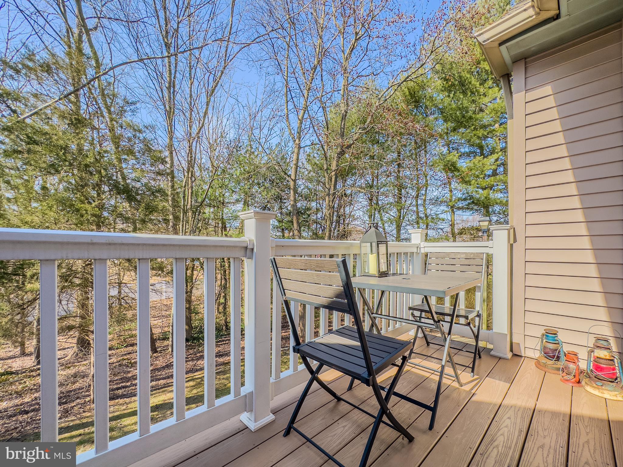 68 Crestmont Dr