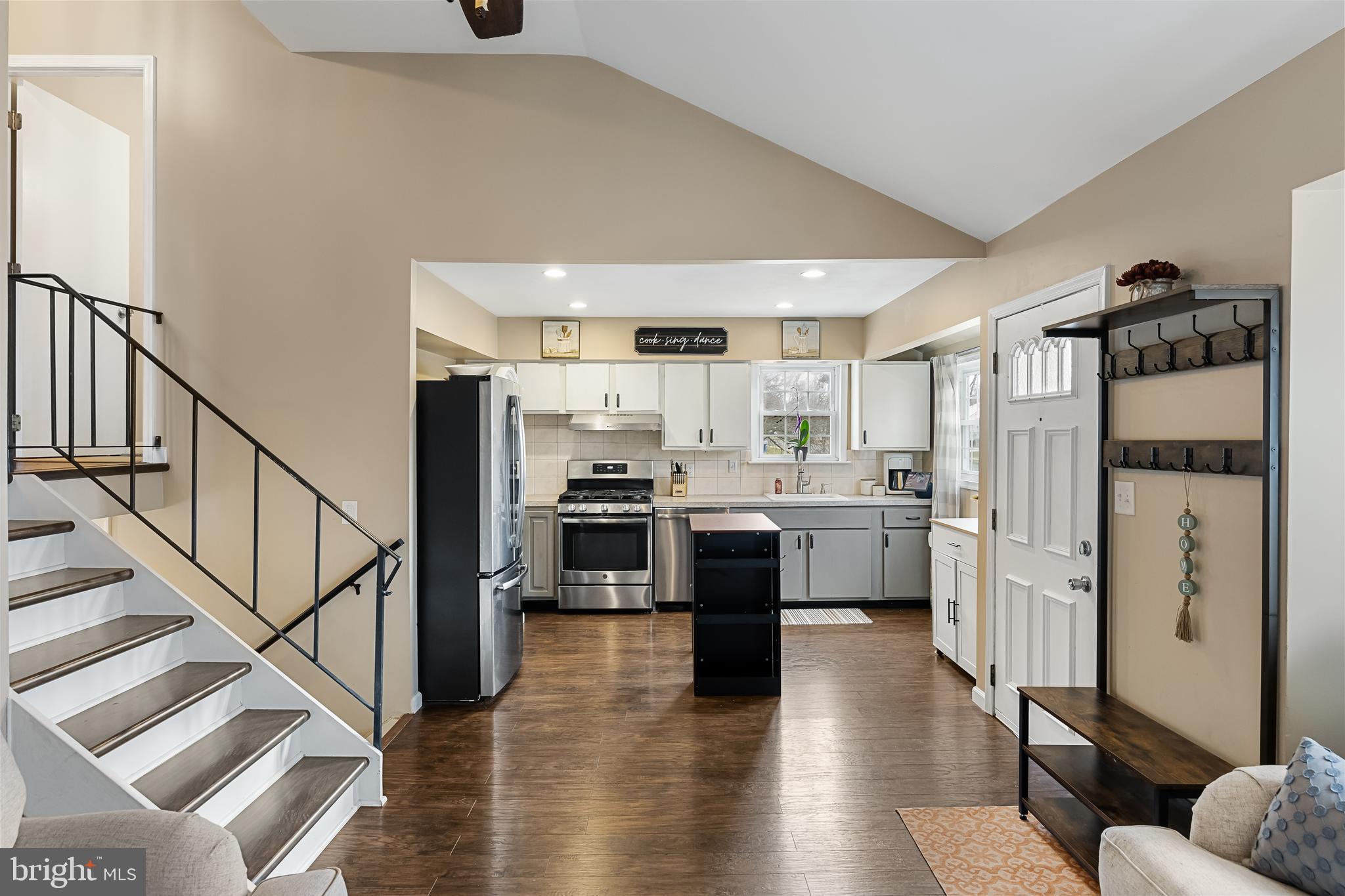 276 Madison Rd