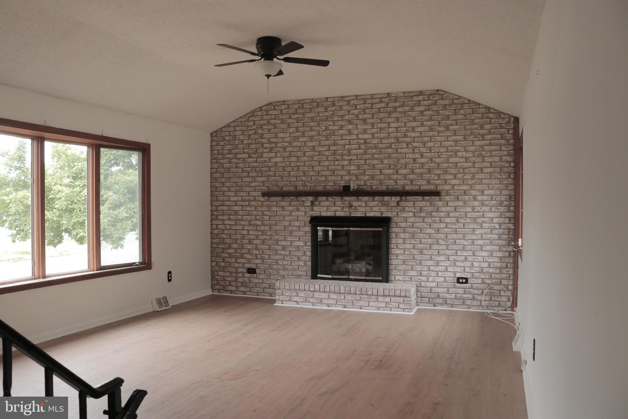 118 Sylvan Ter