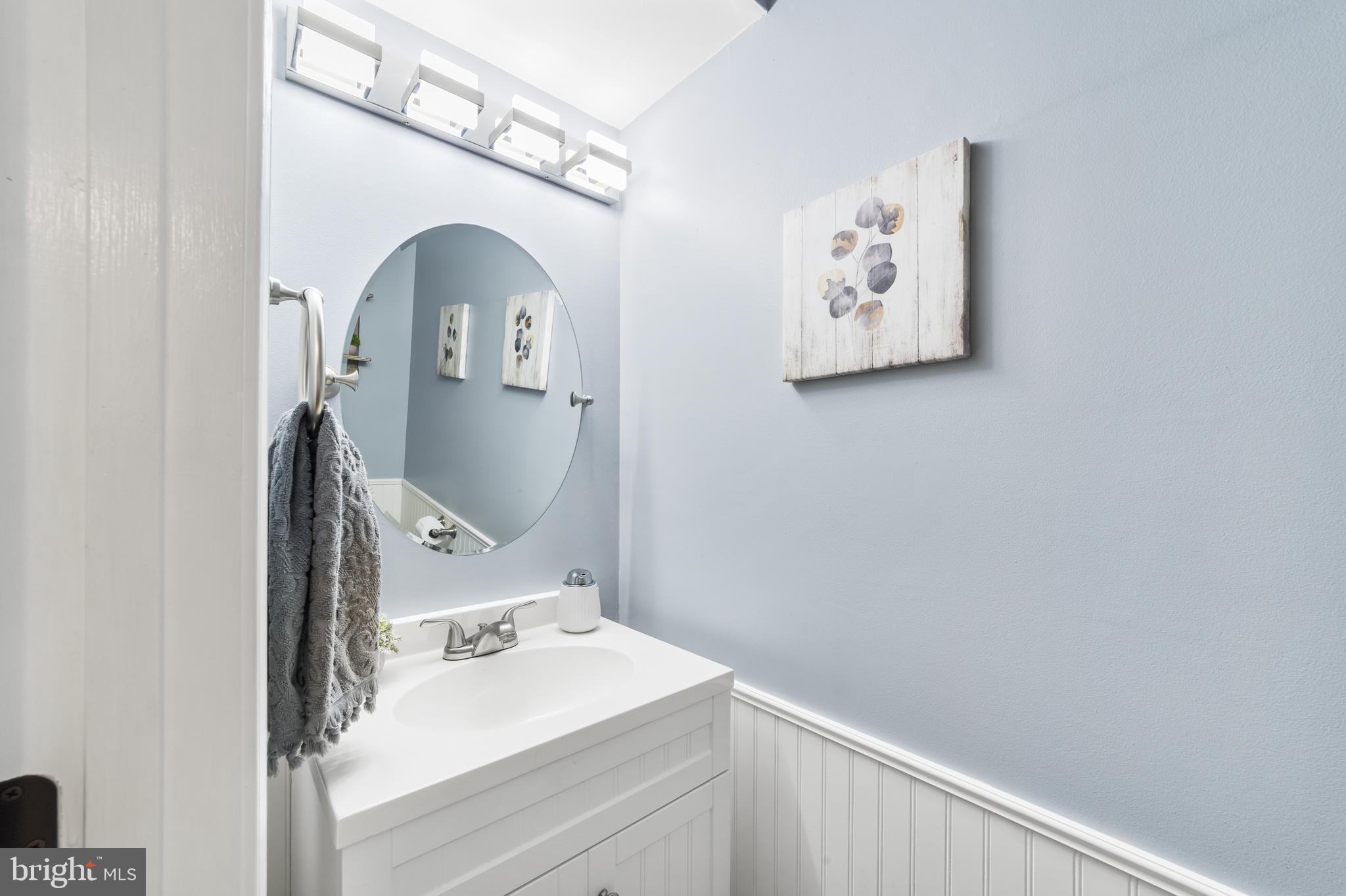 444 OVERBROOK AVENUE