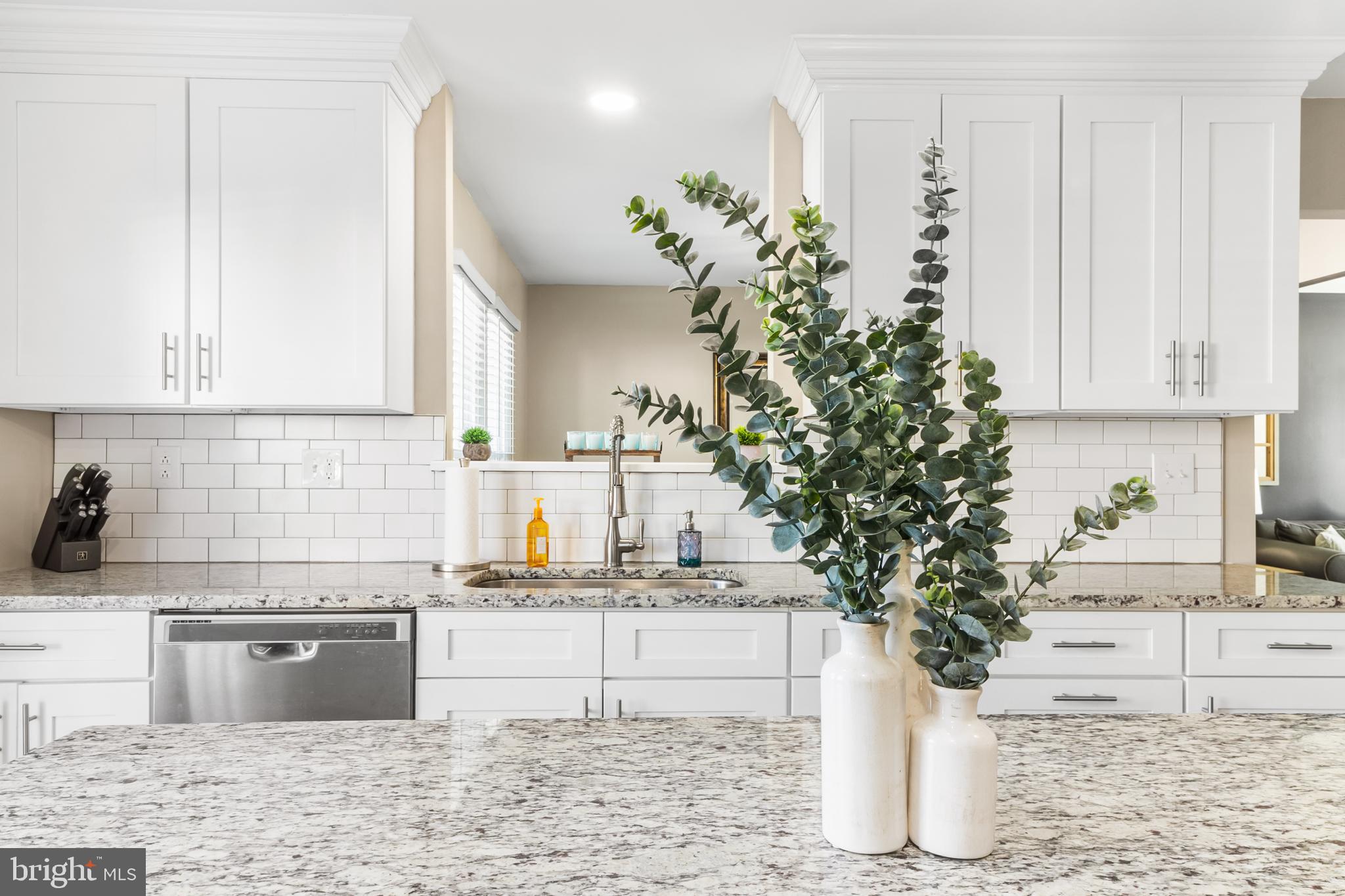 444 OVERBROOK AVENUE