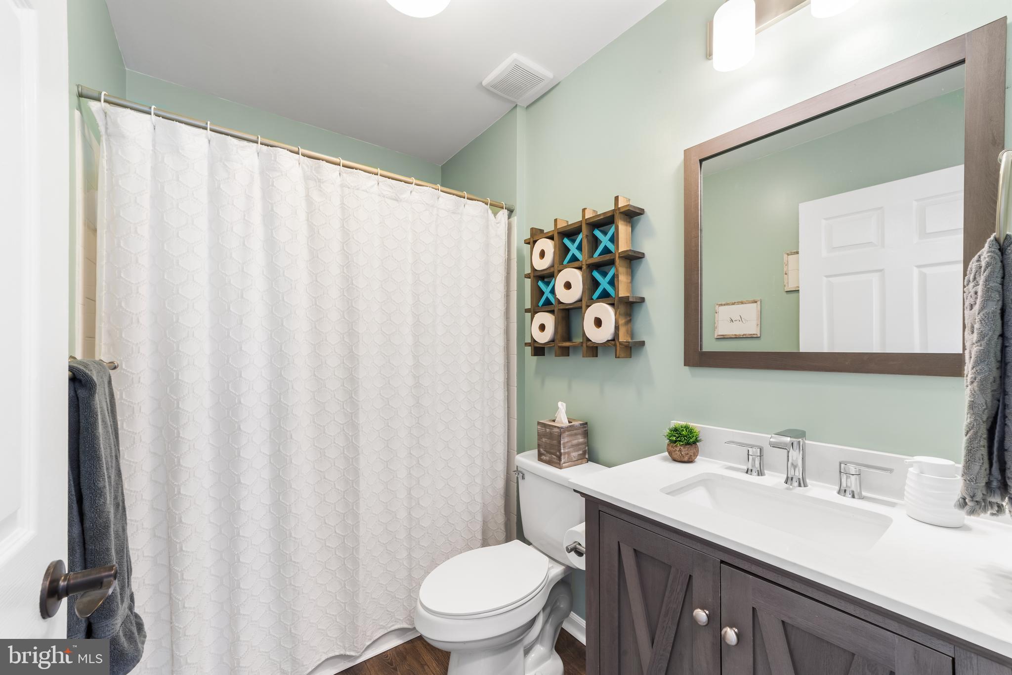 444 OVERBROOK AVENUE