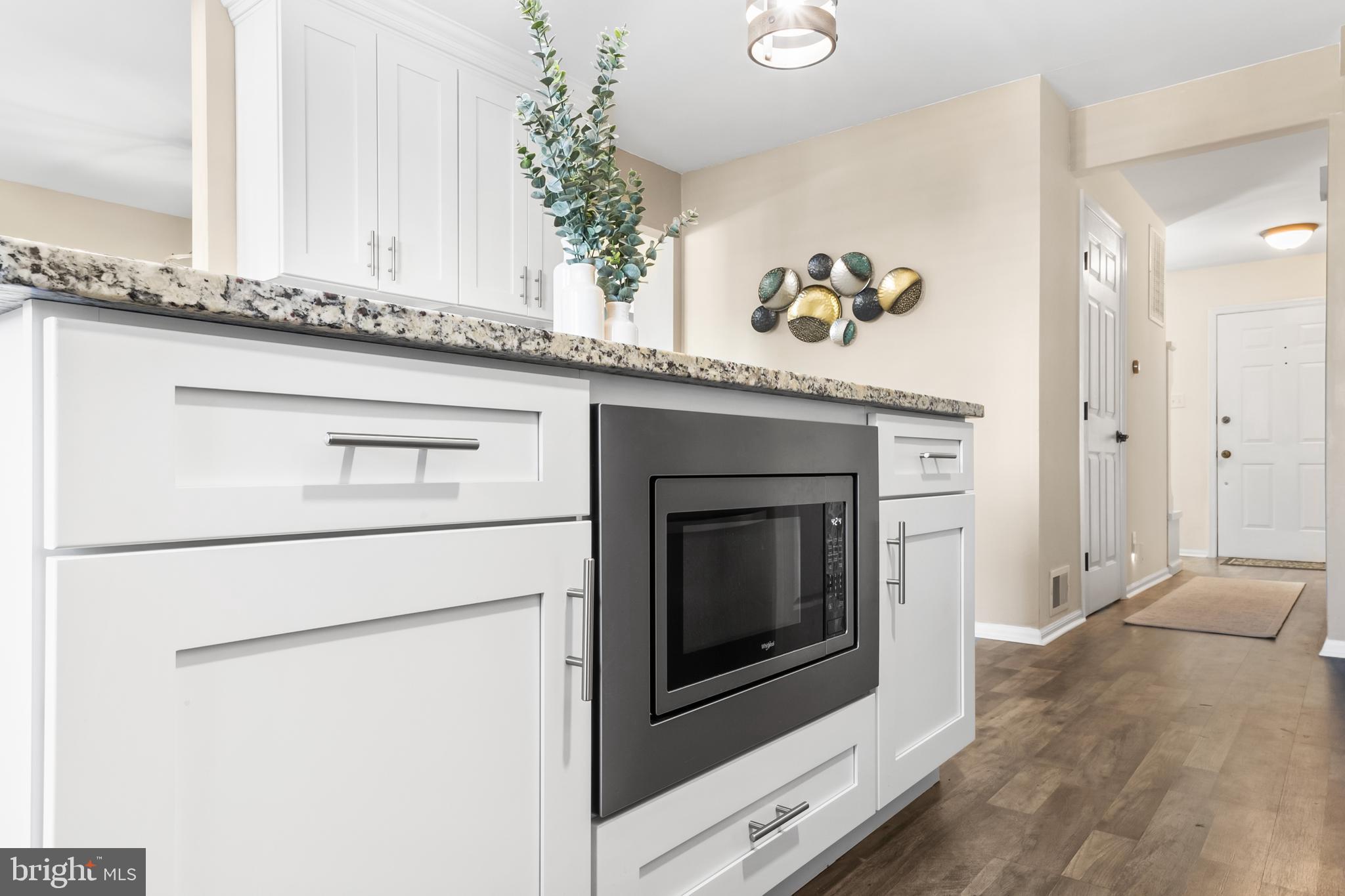 444 OVERBROOK AVENUE