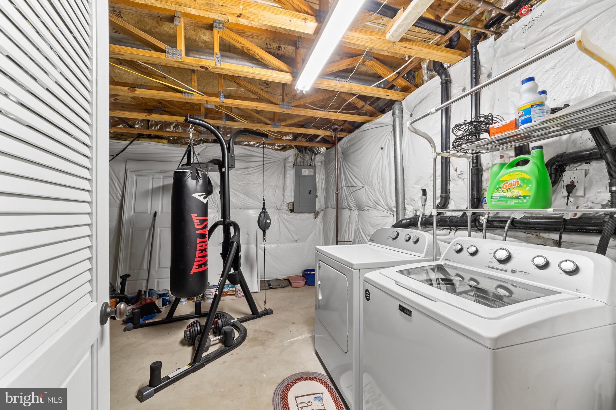 444 OVERBROOK AVENUE