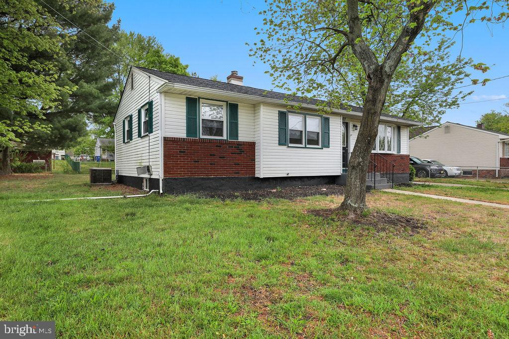 207 8TH STREET