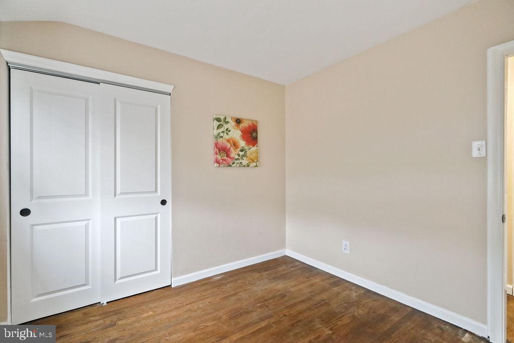 207 8TH STREET