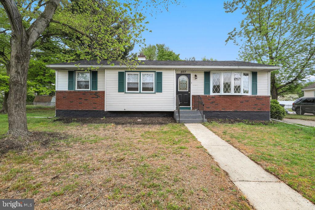 207 8TH STREET