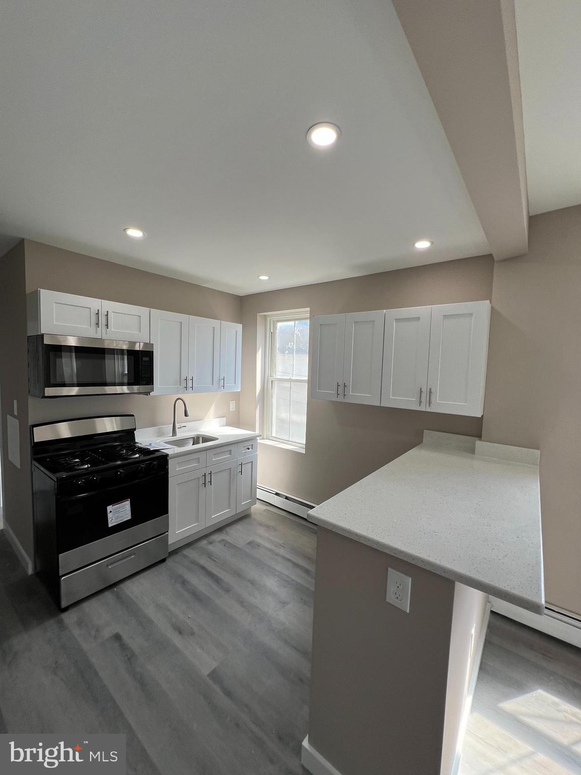 121 N BROAD STREET 3