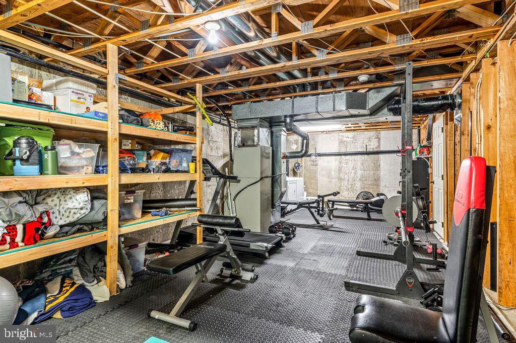 336 SCHOOL HOUSE ROAD