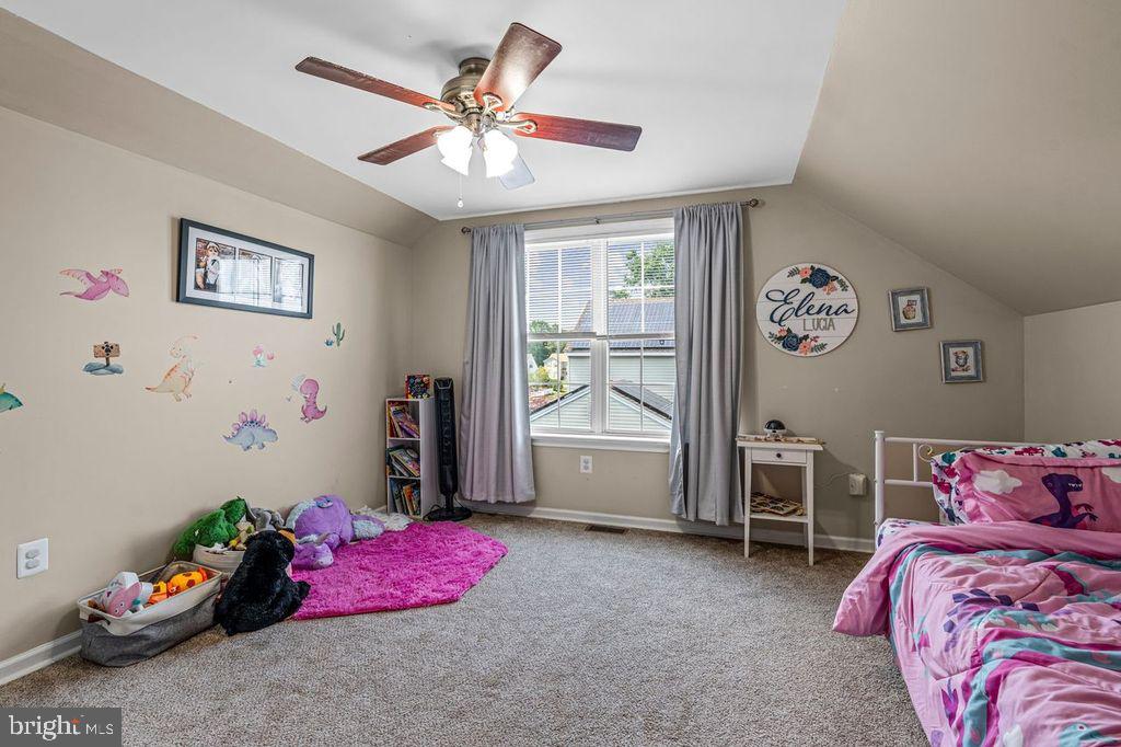 336 SCHOOL HOUSE ROAD