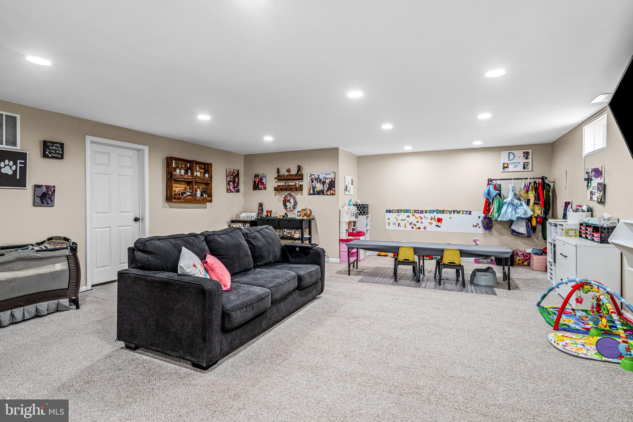 336 SCHOOL HOUSE ROAD