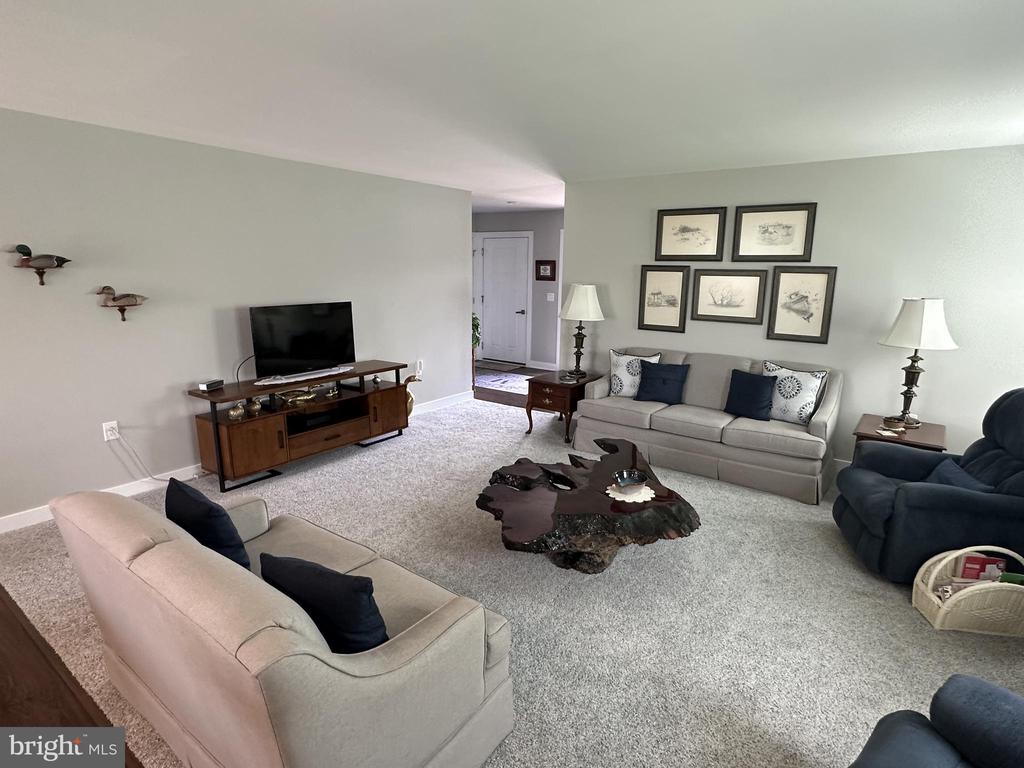 216 CHARLES CORLISS BOULEVARD