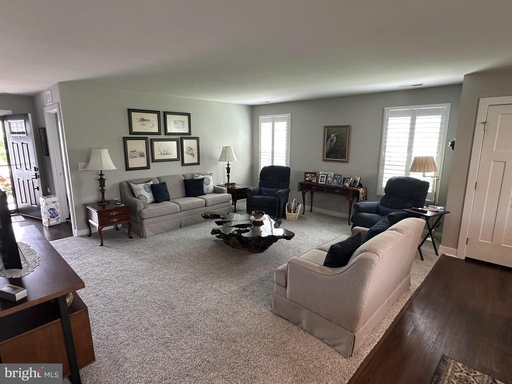 216 CHARLES CORLISS BOULEVARD