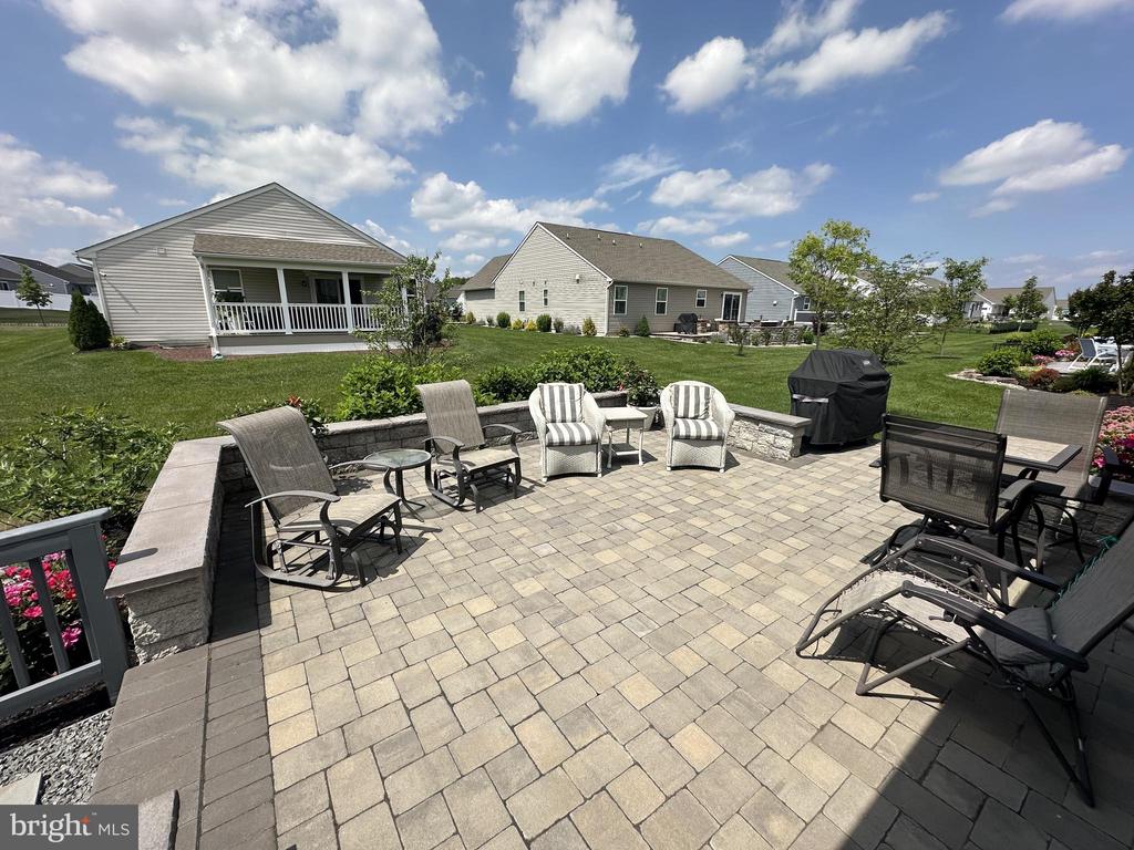 216 CHARLES CORLISS BOULEVARD