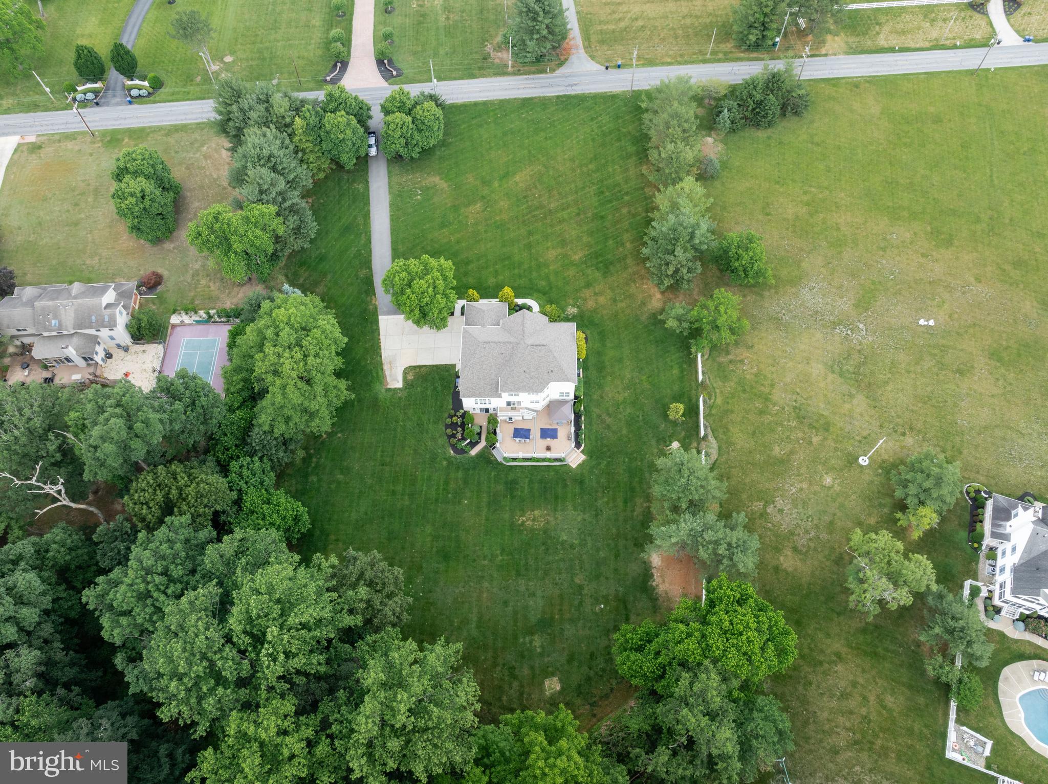 145 High St