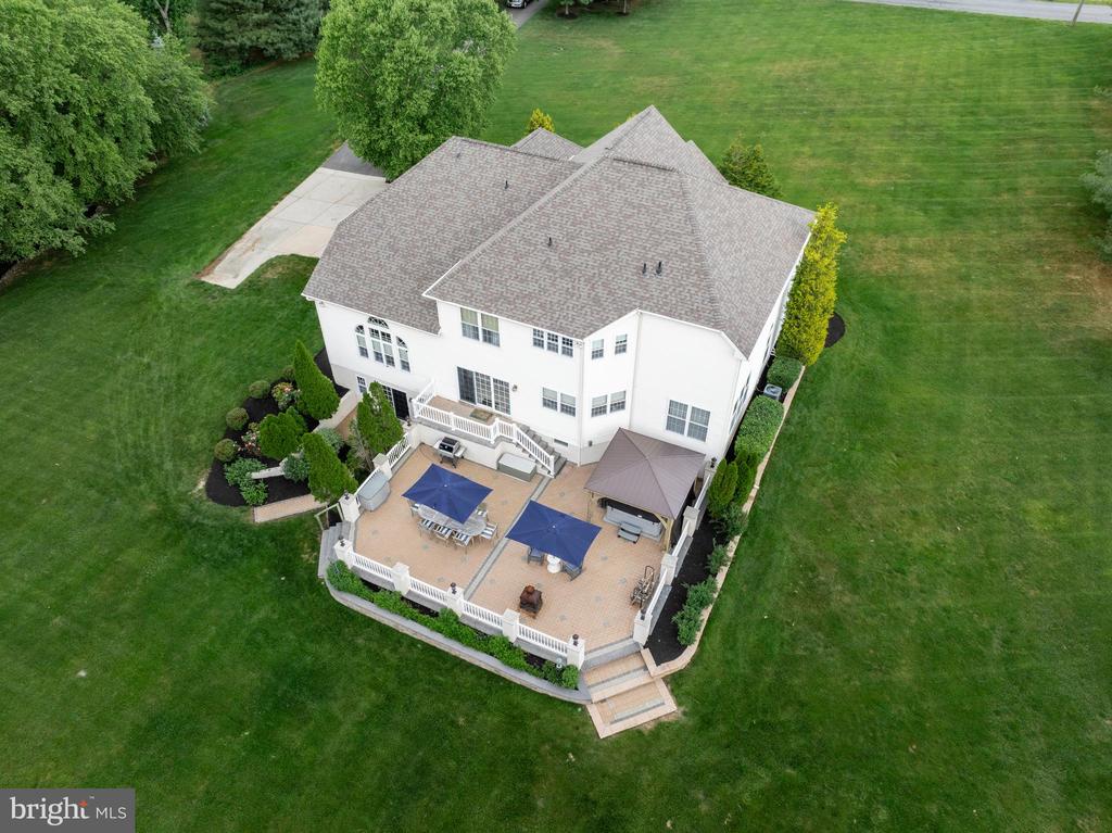 145 High St