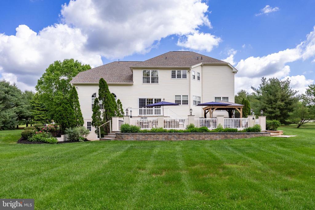 145 High St