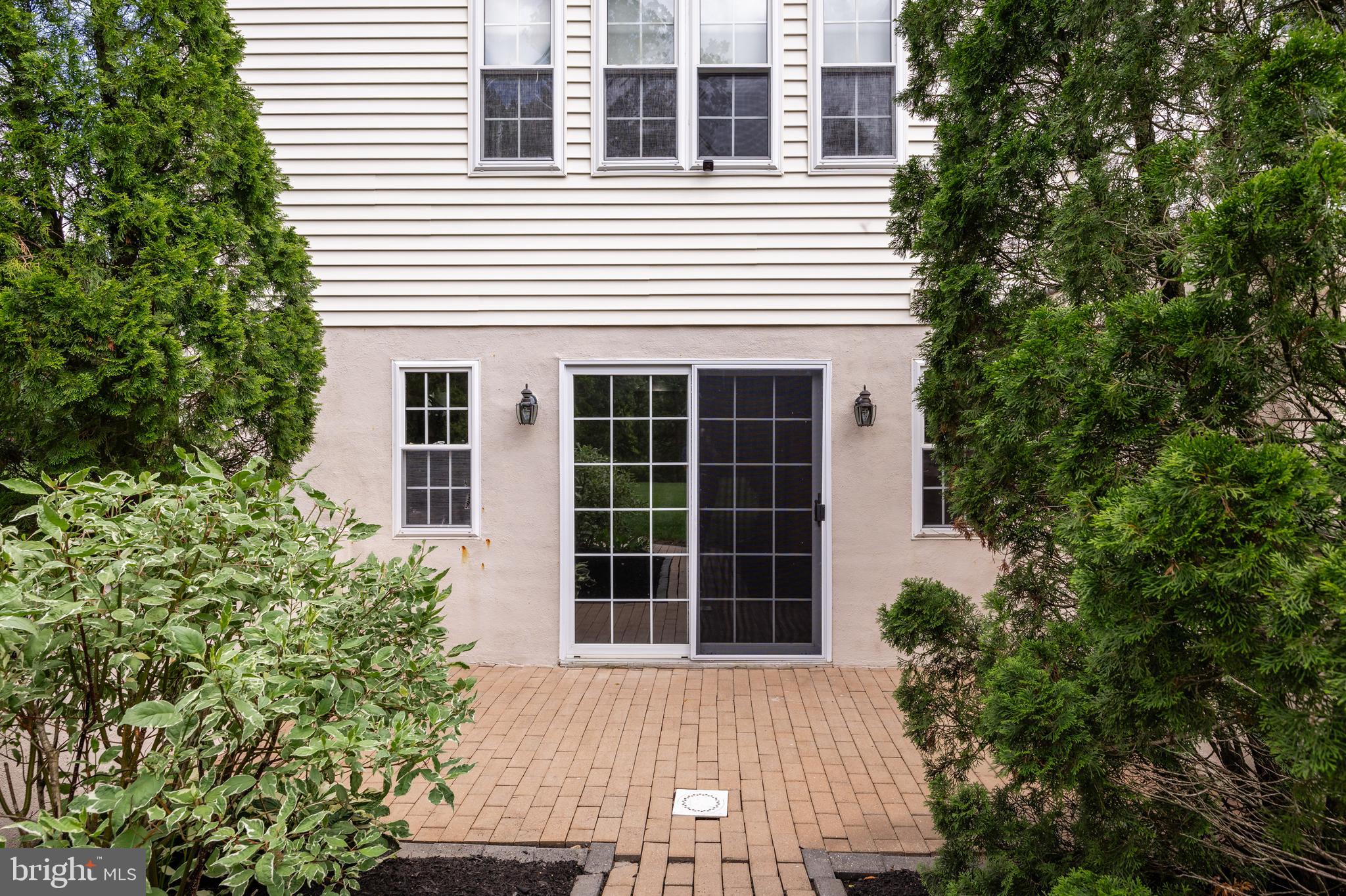 145 High St