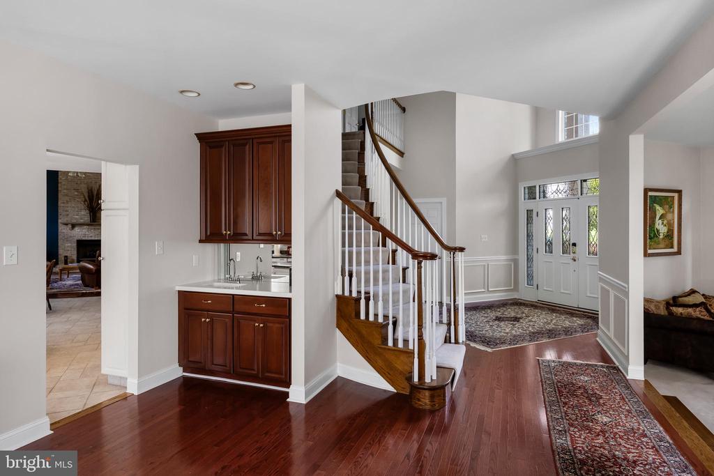 145 High St
