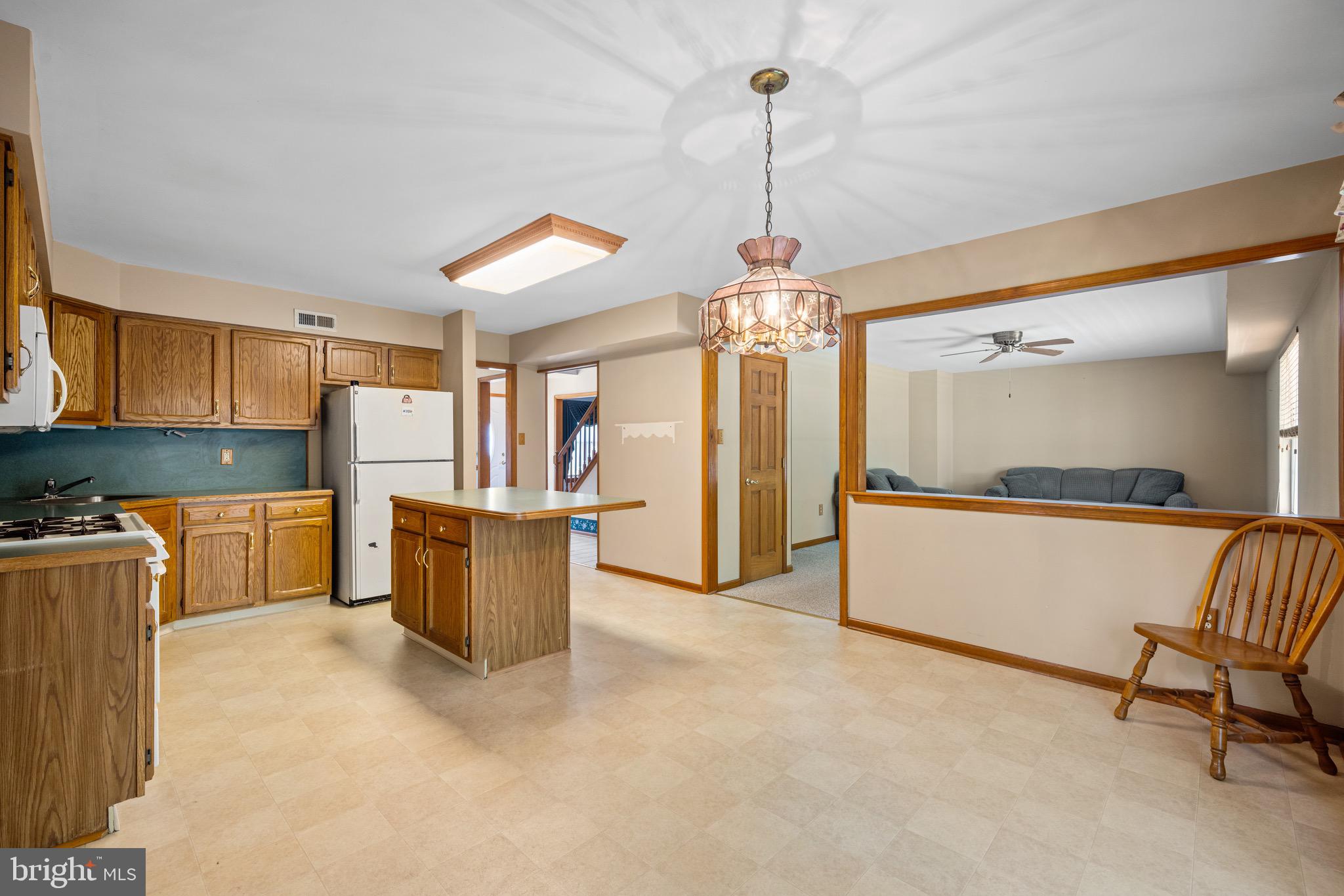 279 TALL PINES DRIVE