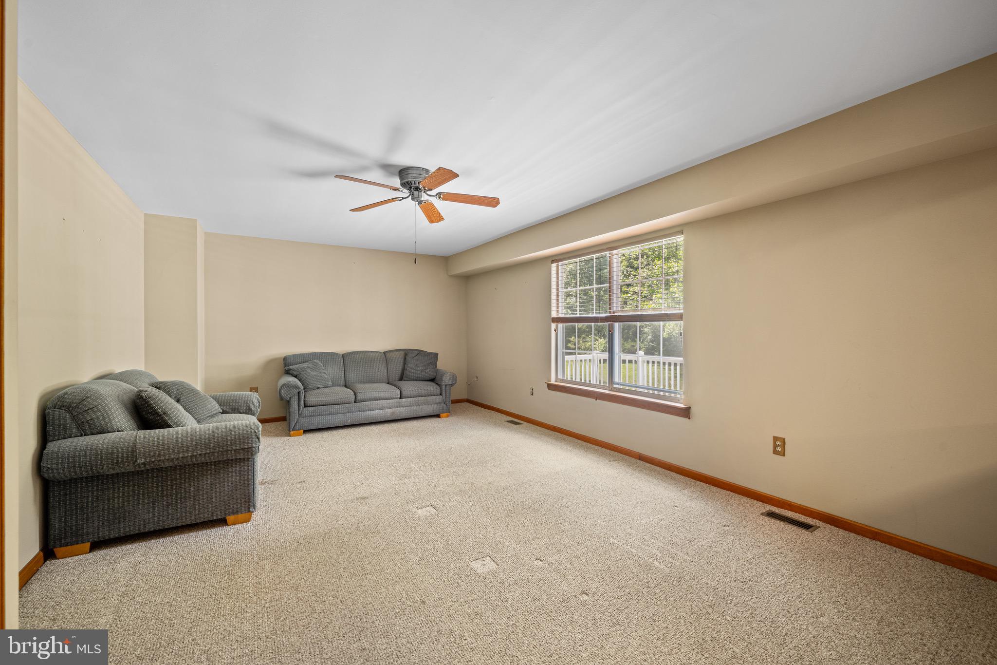 279 TALL PINES DRIVE